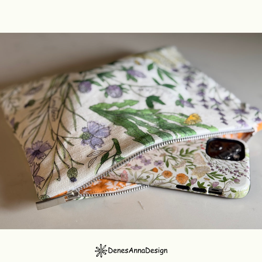 Iris- Lined Zipper Pouch Sewing Pattern